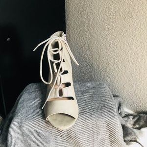 Lace up ankle bootie